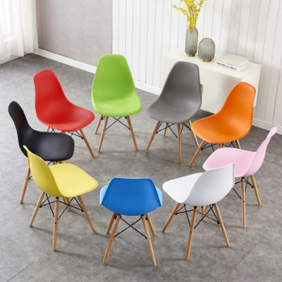 42*46*82cm PP صندلی ناهار خوری OEM با پایه های چوبی
